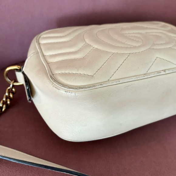 Authentic Gucci GG Marmont Mini Shoulder Bag - Picture 11 of 16